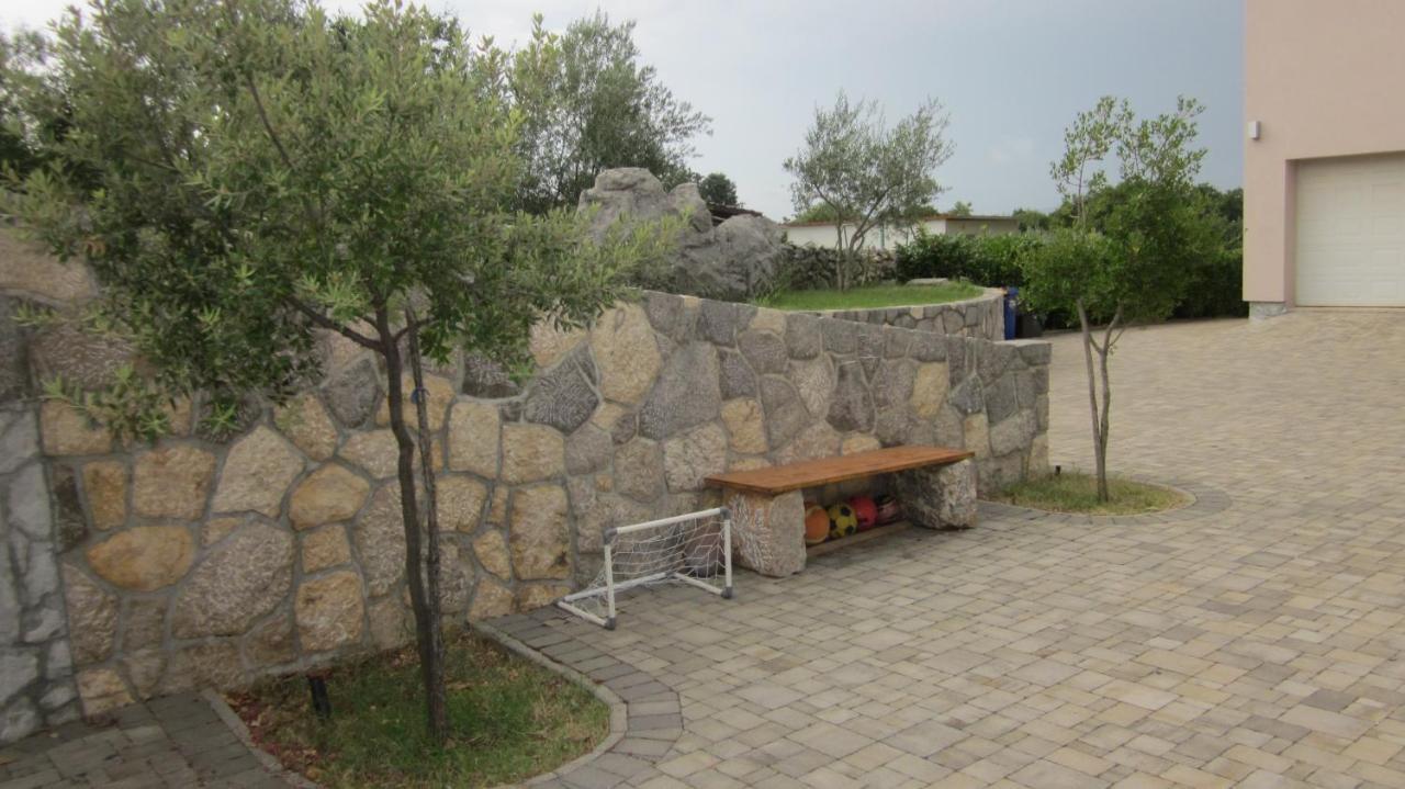 Natasa Apartments Krk Vrh  Экстерьер фото