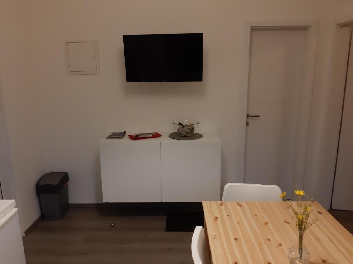 Natasa Apartments Krk Vrh  Экстерьер фото